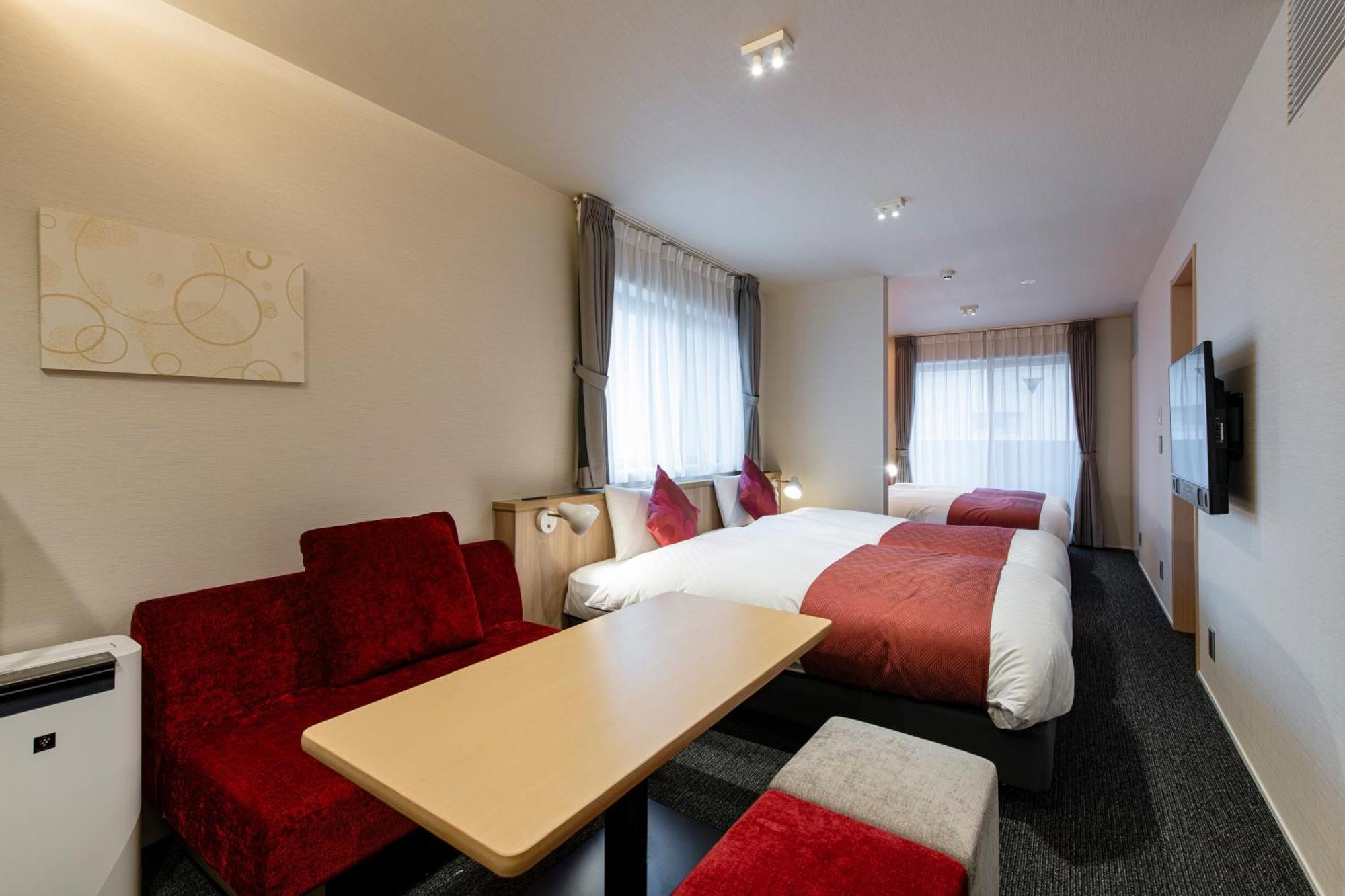 Hotel Mastay Jingumichi Kyoto Bagian luar foto